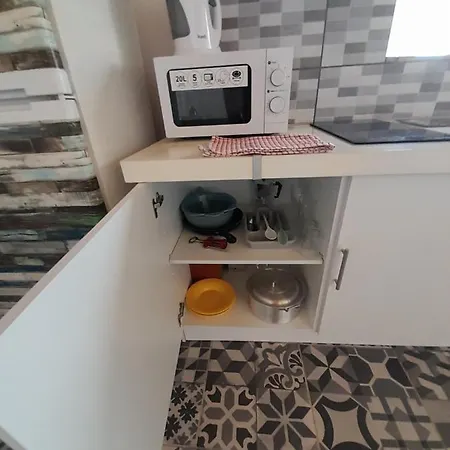 Estudio Dominicana In Gale With Portable Ac,wifi And Parking Place Appartement