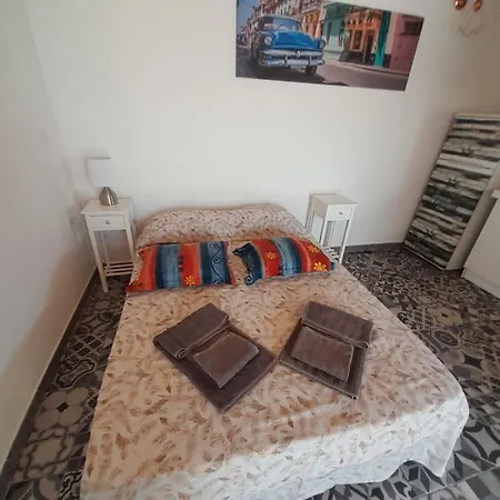 Estudio Dominicana In Gale Apartment *